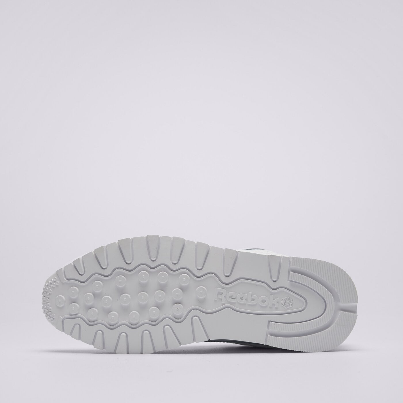 Дамски маратонки REEBOK CLASSIC LEATHER 100008496 цвят бял