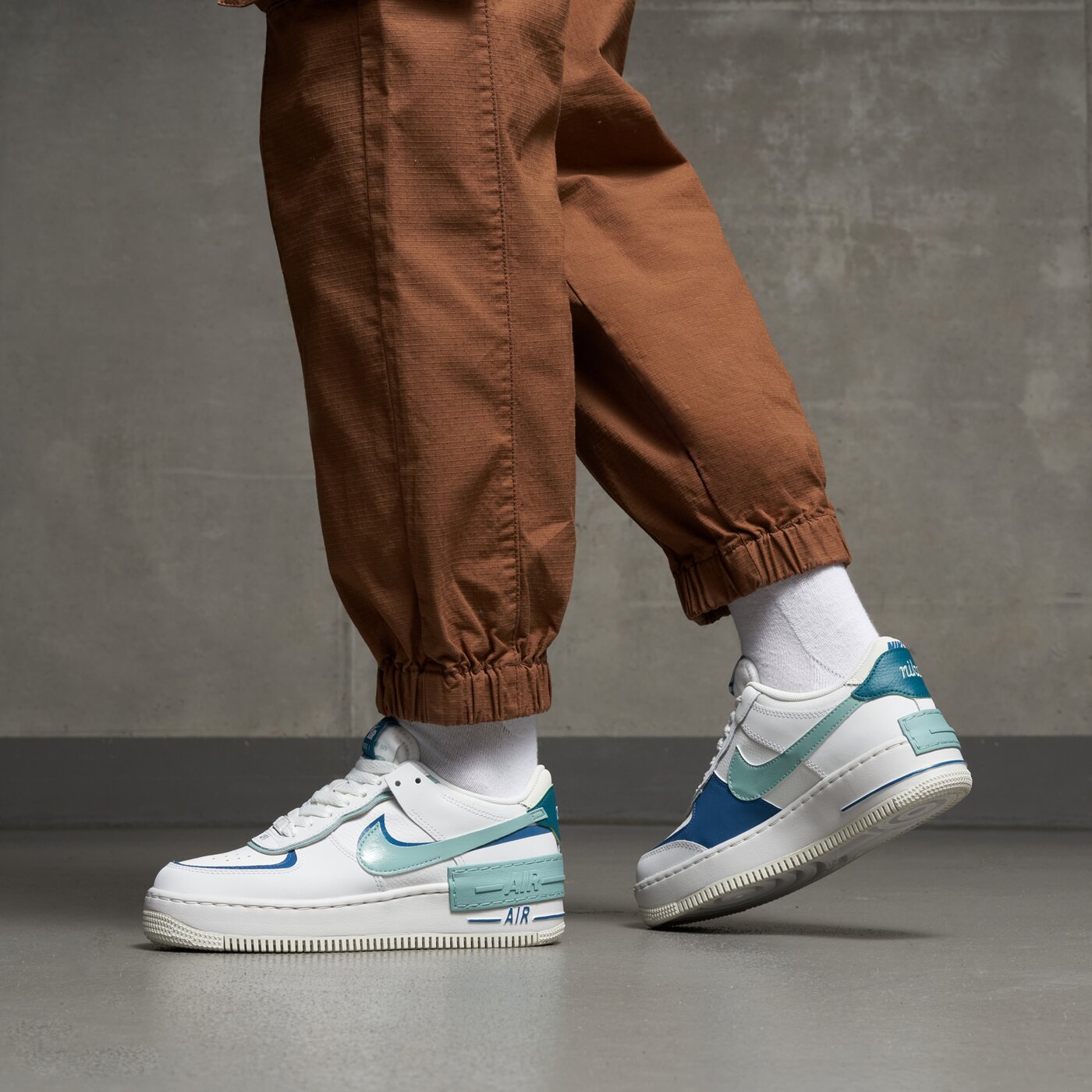 Дамски маратонки NIKE W AF1 SHADOW dz1847-101 цвят тюркоазен