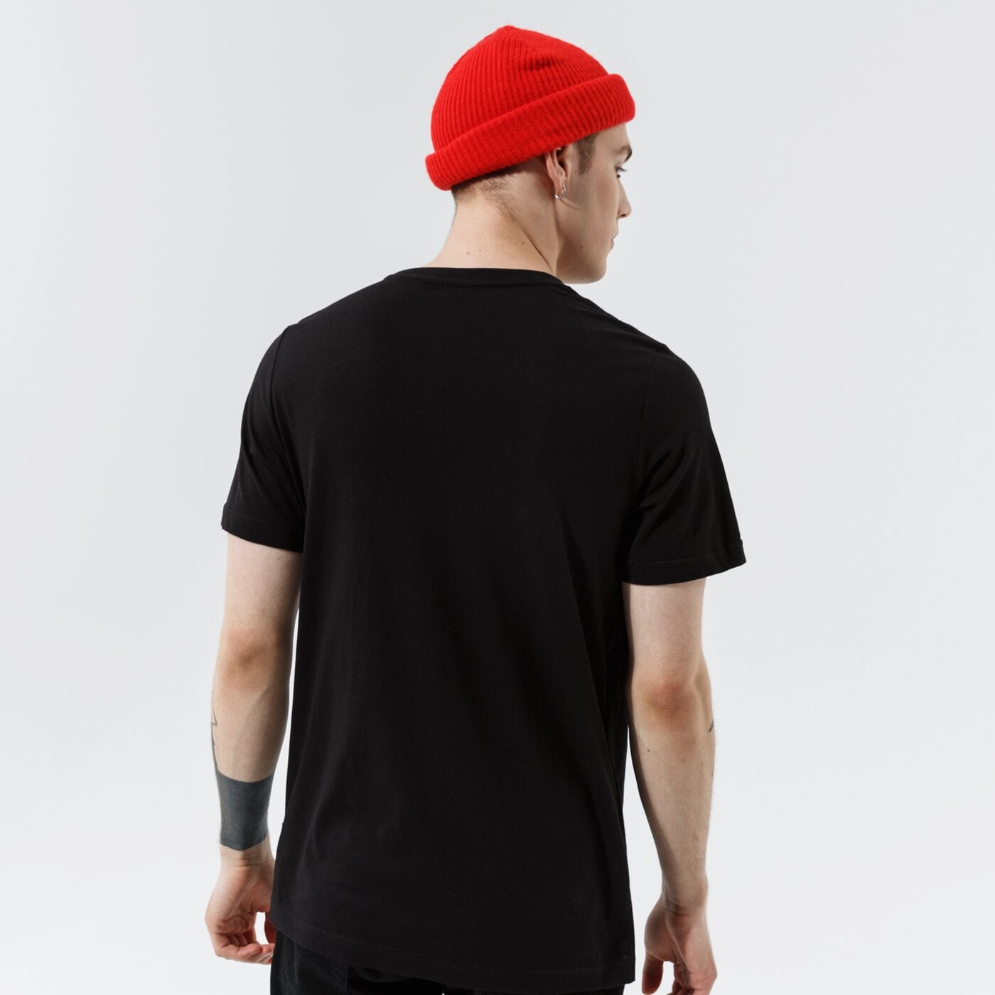 Мъжка тениска PUMA ТЕНИСКА ESS LOGO TEE - PUMA BLACK 58666601 цвят черен