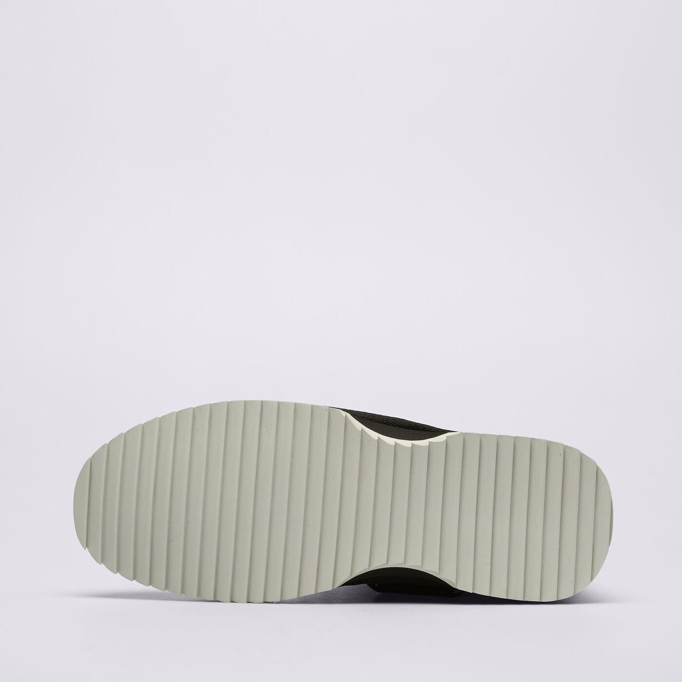 Дамски кежуал FILA NELLY 5hm02299-966 цвят черен