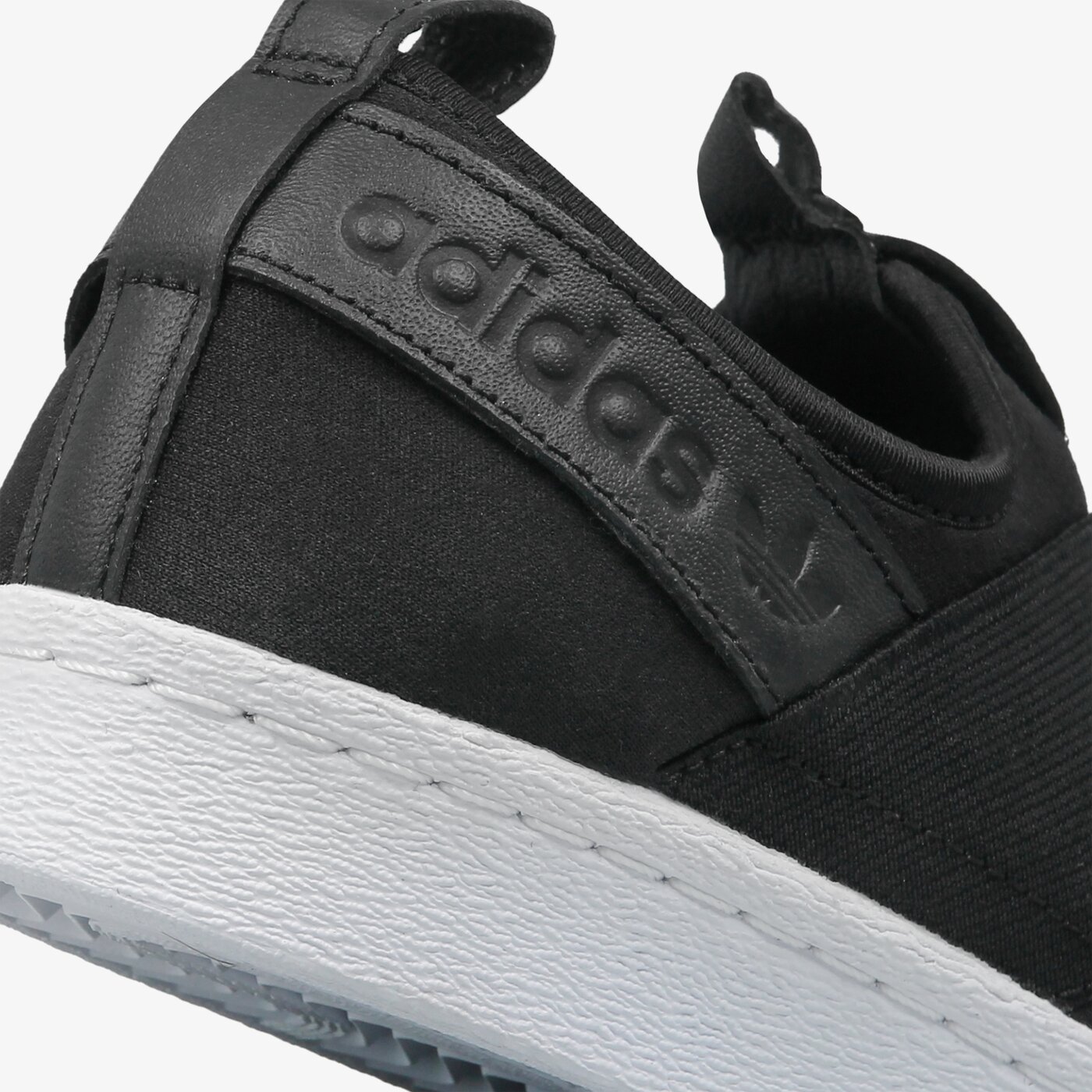 Дамски маратонки ADIDAS SUPERSTAR SLIPON bz0112w цвят черен