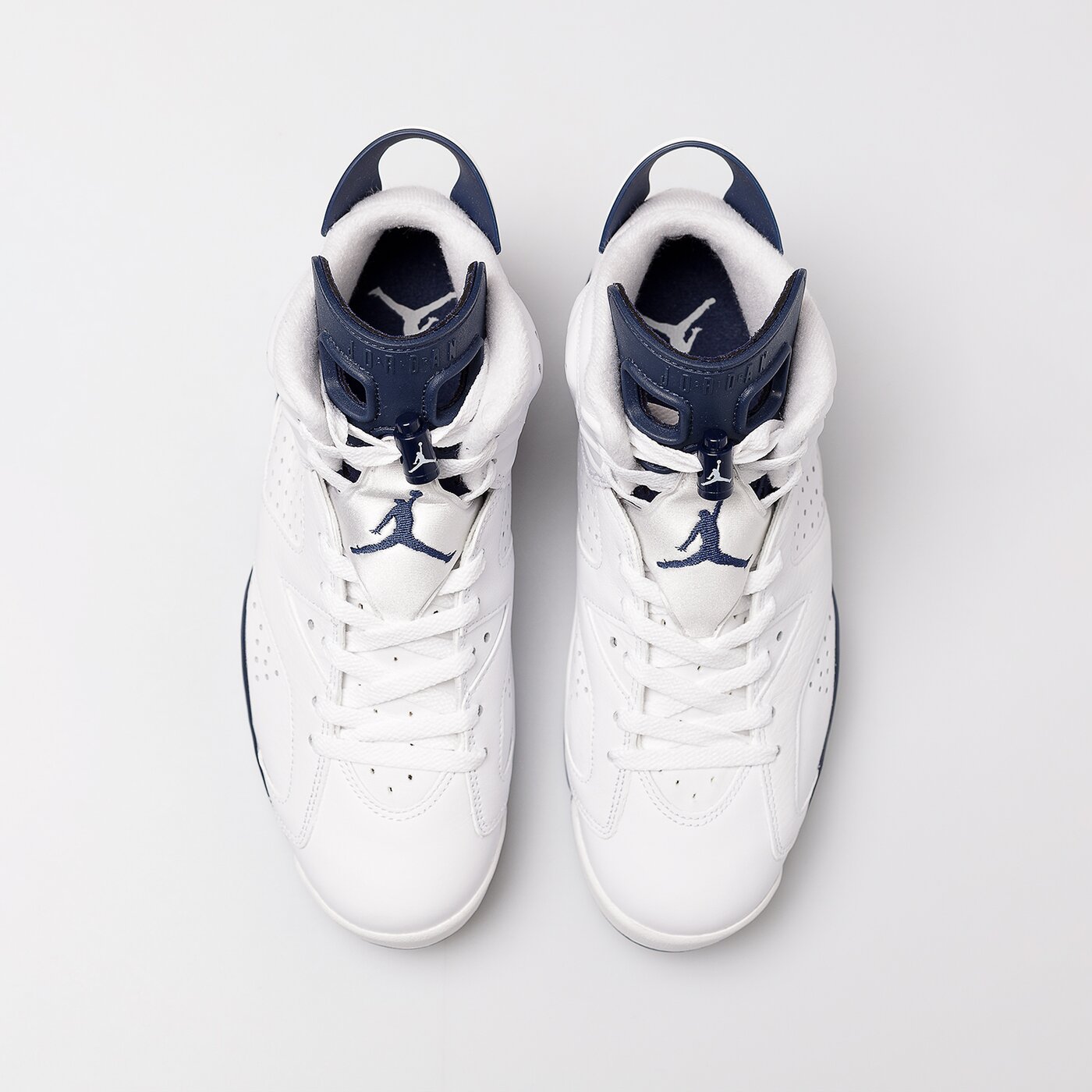 Мъжки маратонки A.JORDAN 6 RET  ct8529-141 цвят бял