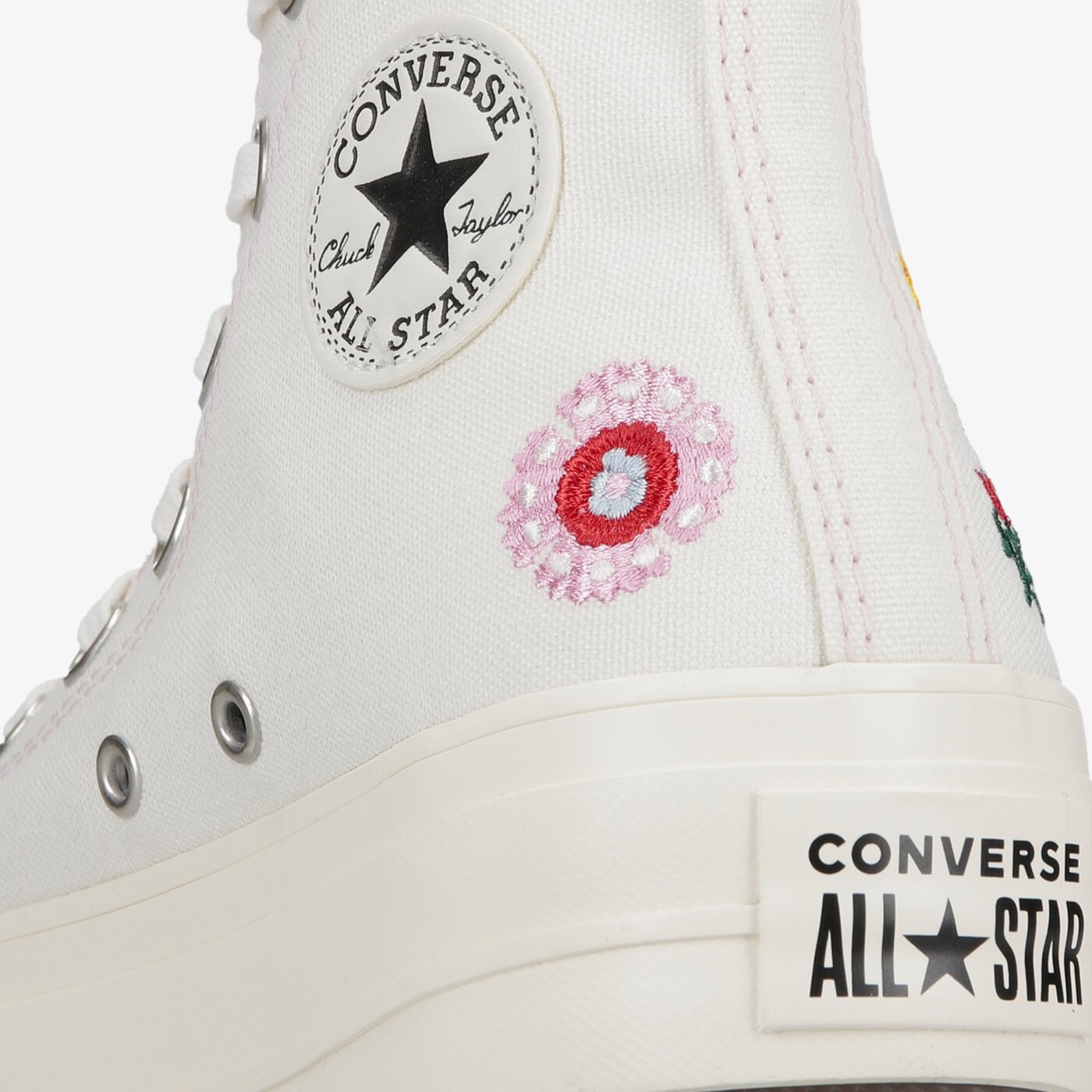 Дамски маратонки CONVERSE CHUCK TAYLOR ALL STAR LIFT a02198c цвят бял
