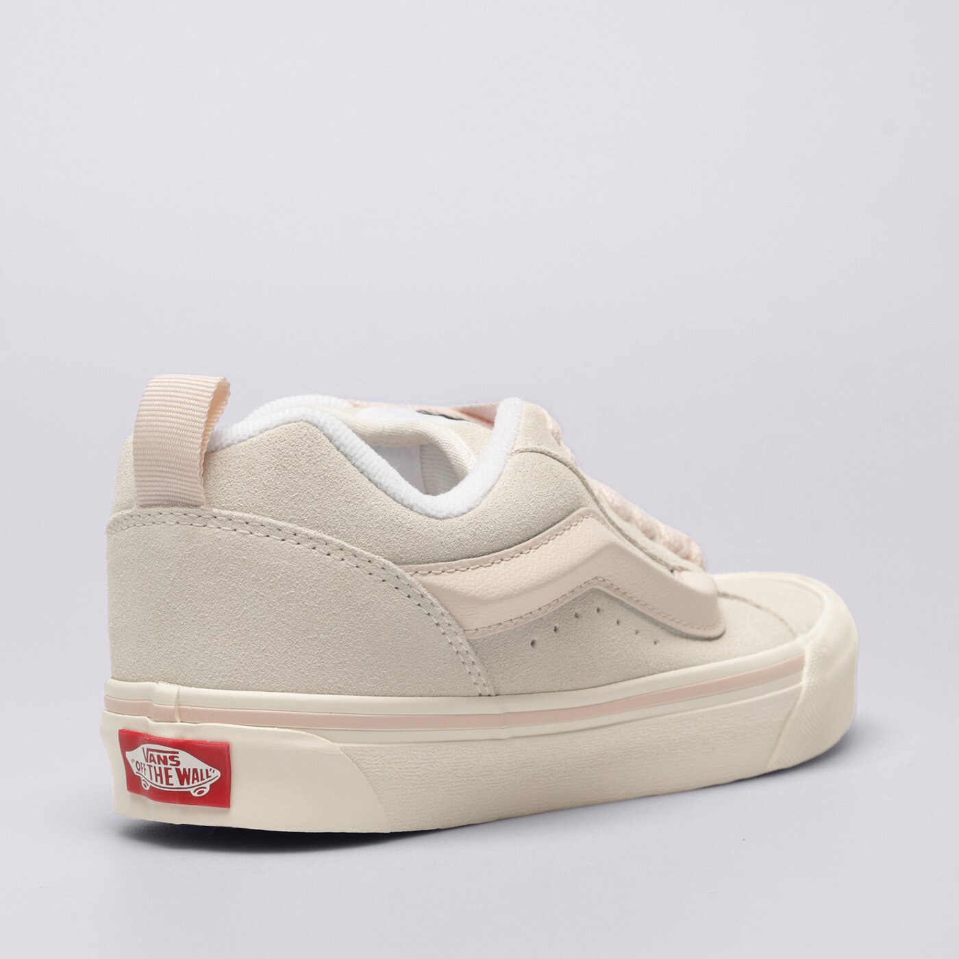 Дамски маратонки VANS KNU SKOOL  vn0009qcpnk1 цвят кремав