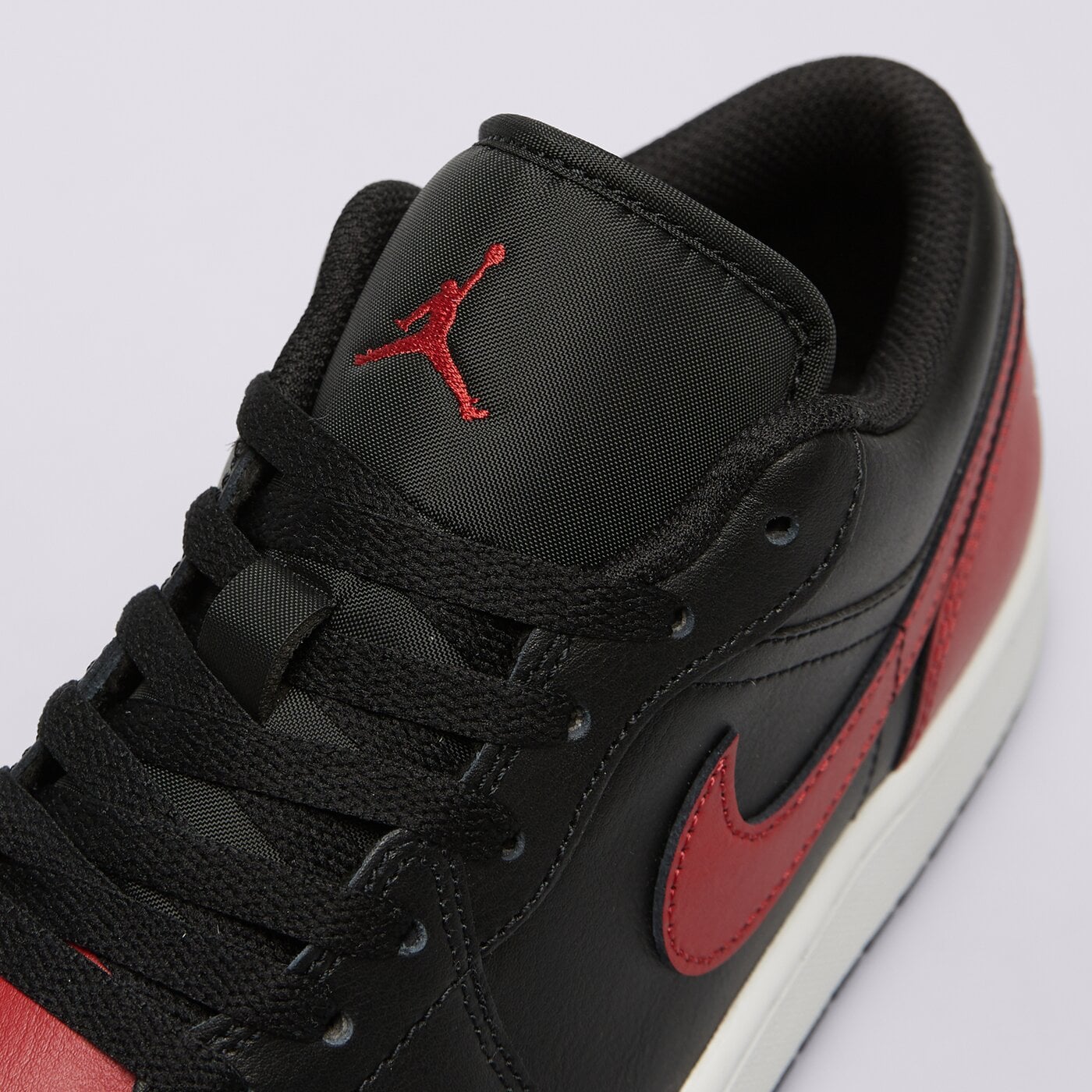 Мъжки маратонки AIR JORDAN 1 LOW  553558-067 цвят черен