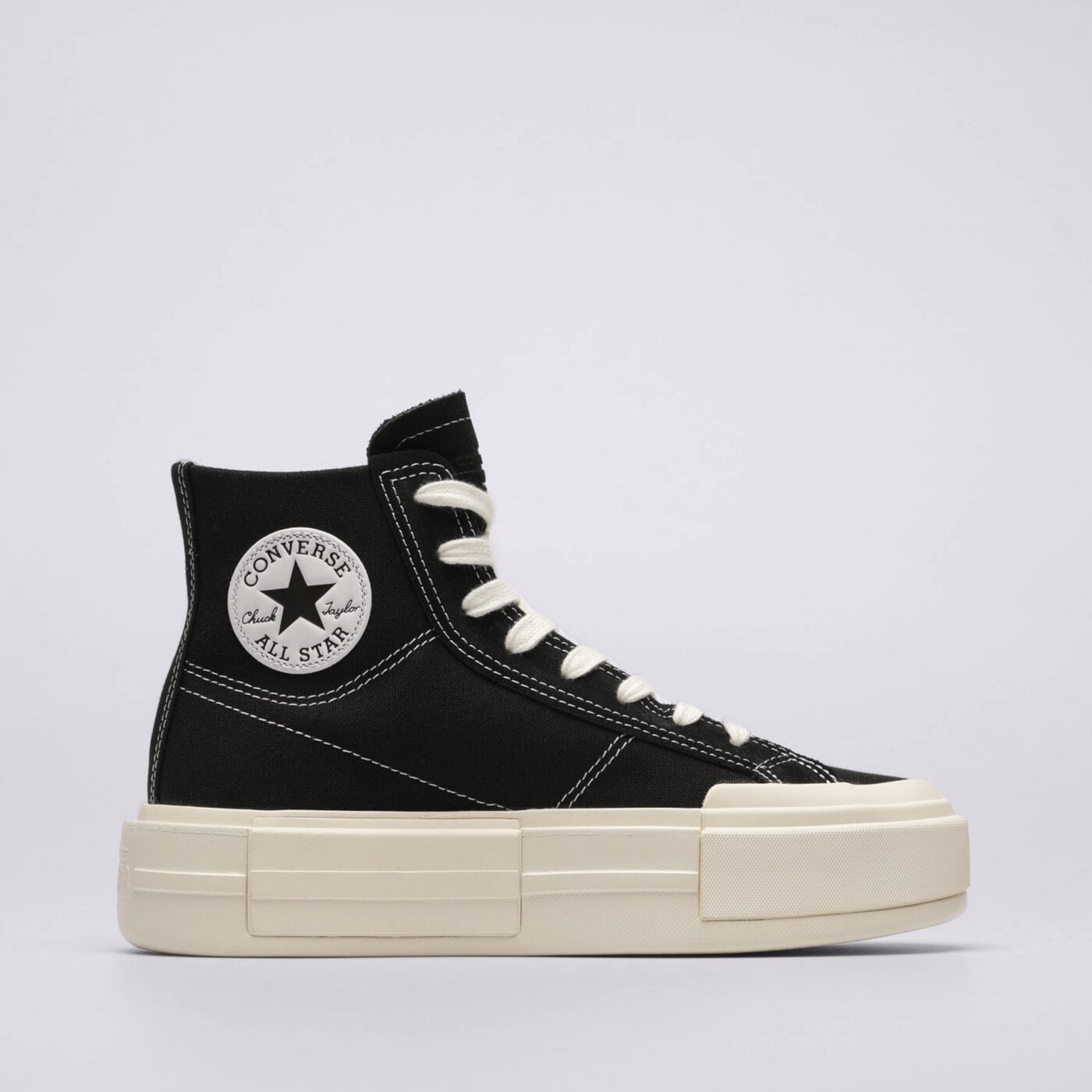 Дамски маратонки CONVERSE CHUCK TAYLOR ALL STAR CRUISE a04689c цвят черен