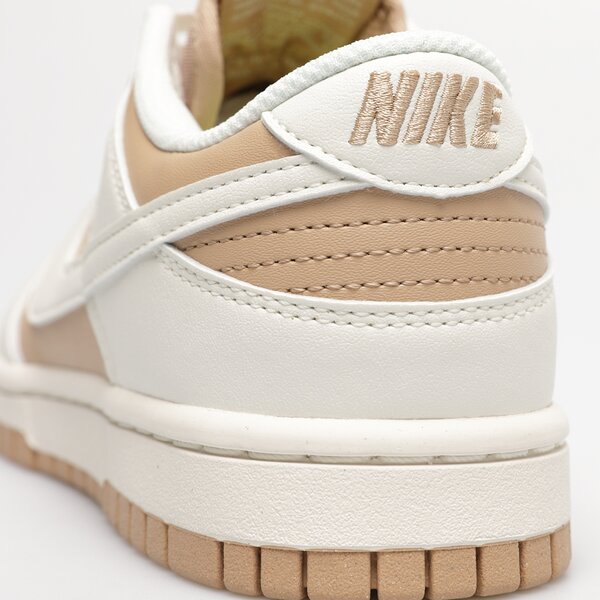 Дамски маратонки NIKE DUNK LOW NEXT NATURE  dd1873-200 цвят бежов