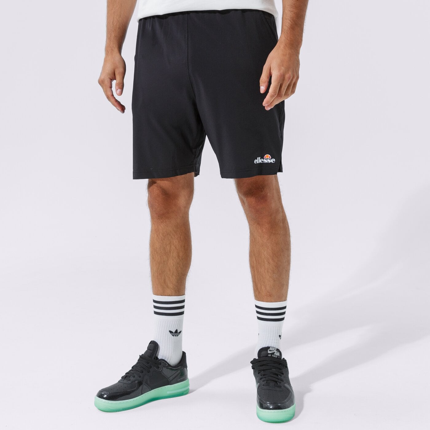 Мъжки къси панталони ELLESSE ШОРТИ VIVALDI SHORT BLK sxg09889011 цвят черен