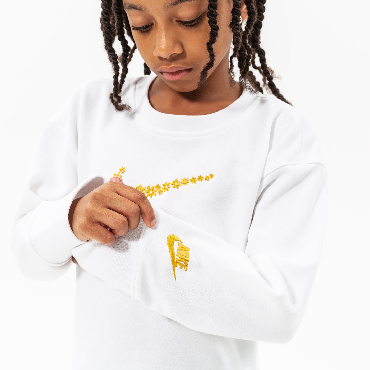 Детски суичър NIKE СУИТЧЪР G NSW FT BF CREW GIRL dm8210-100 цвят бял