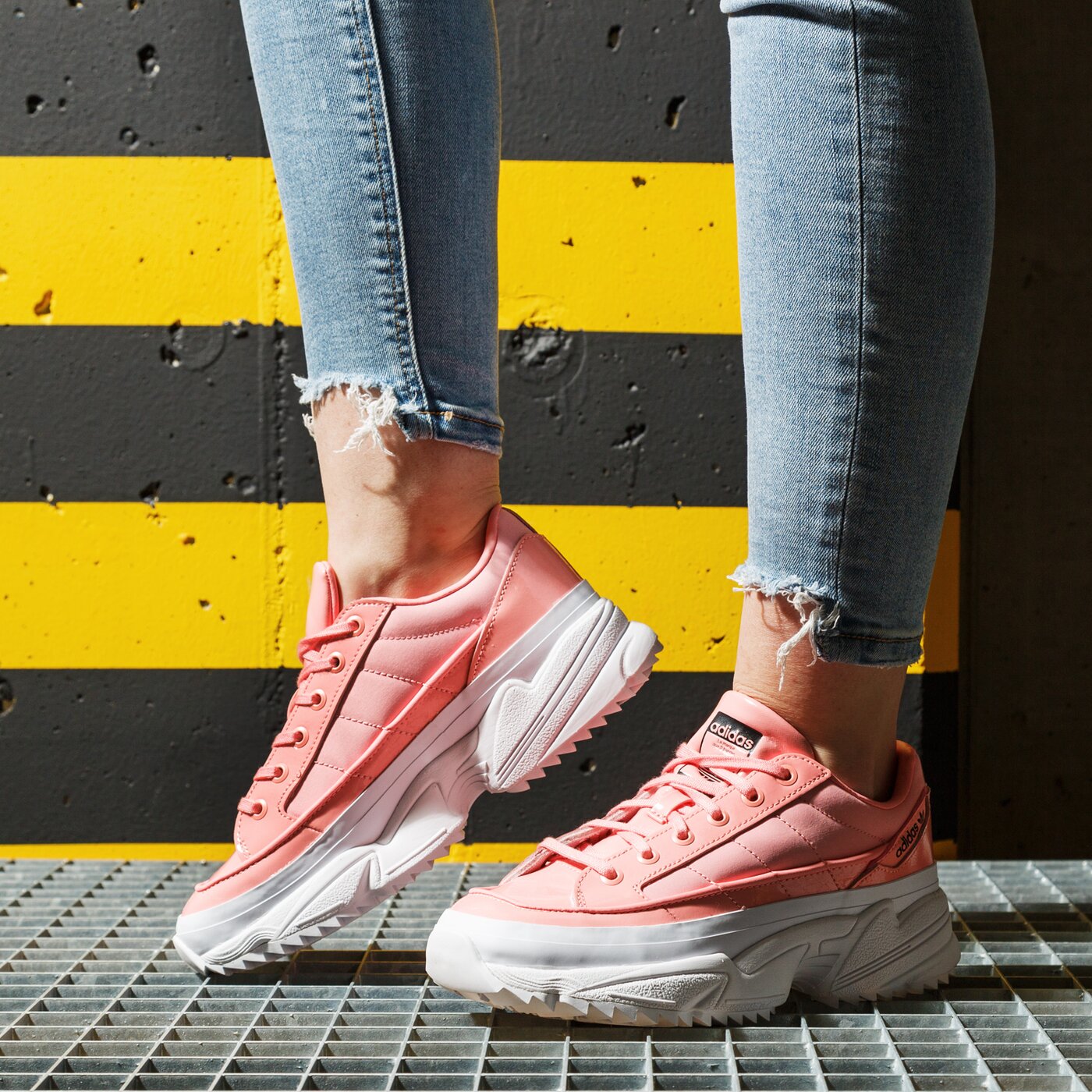 Дамски маратонки ADIDAS KIELLOR W eg0576 цвят розов