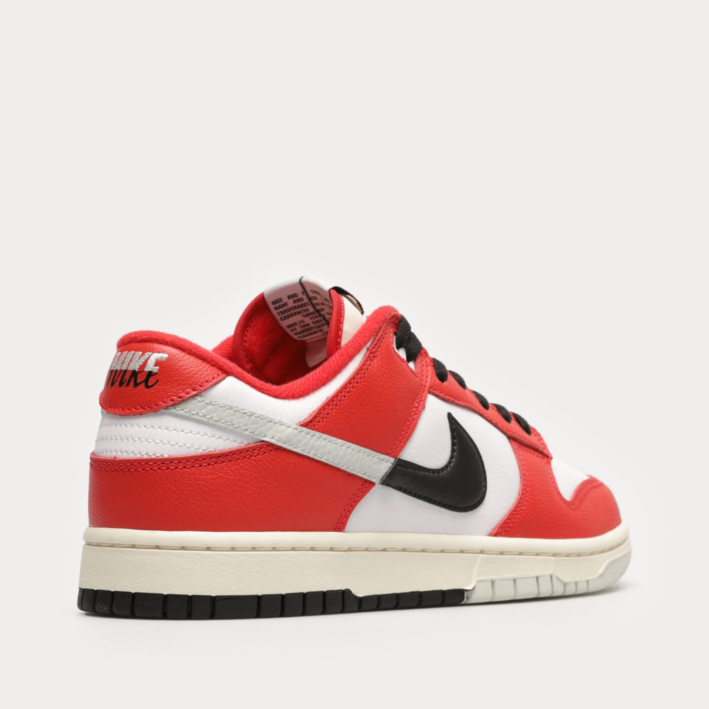 Мъжки маратонки NIKE DUNK LOW RETRO PRM dz2536-600 цвят червен