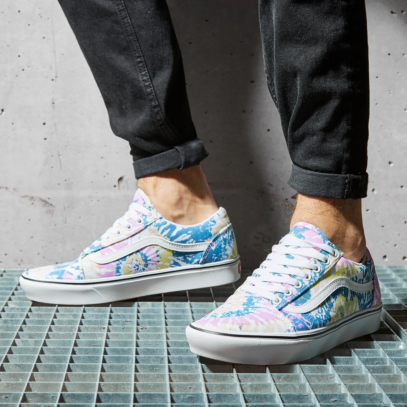 Мъжки маратонки VANS UA COMFYCUSH OLD SKOOL vn0a3wma49l1 цвят многоцветен