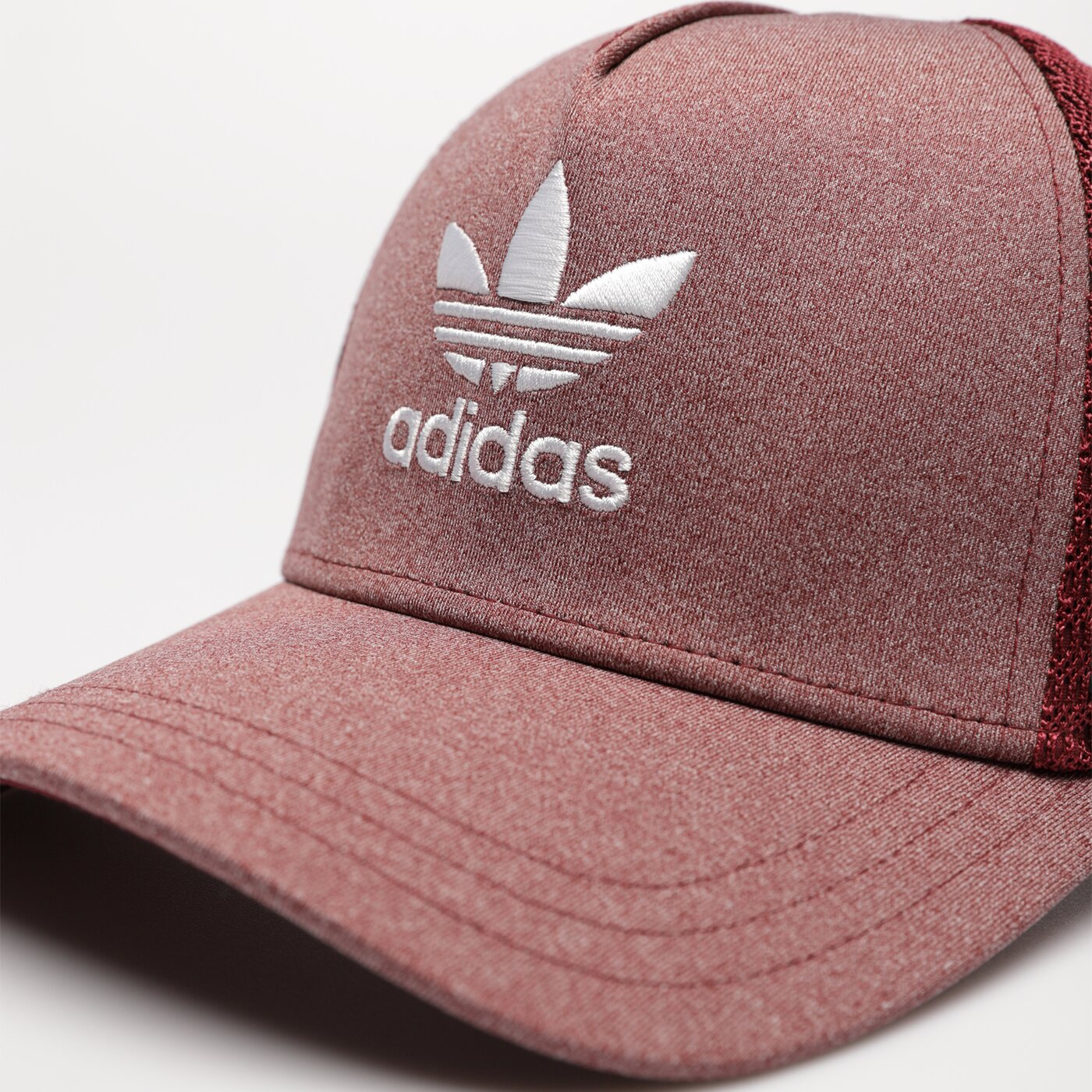 Мъжка шапка с козирка ADIDAS ШАПКА CURVED TRUCKER ic0022 цвят бордо