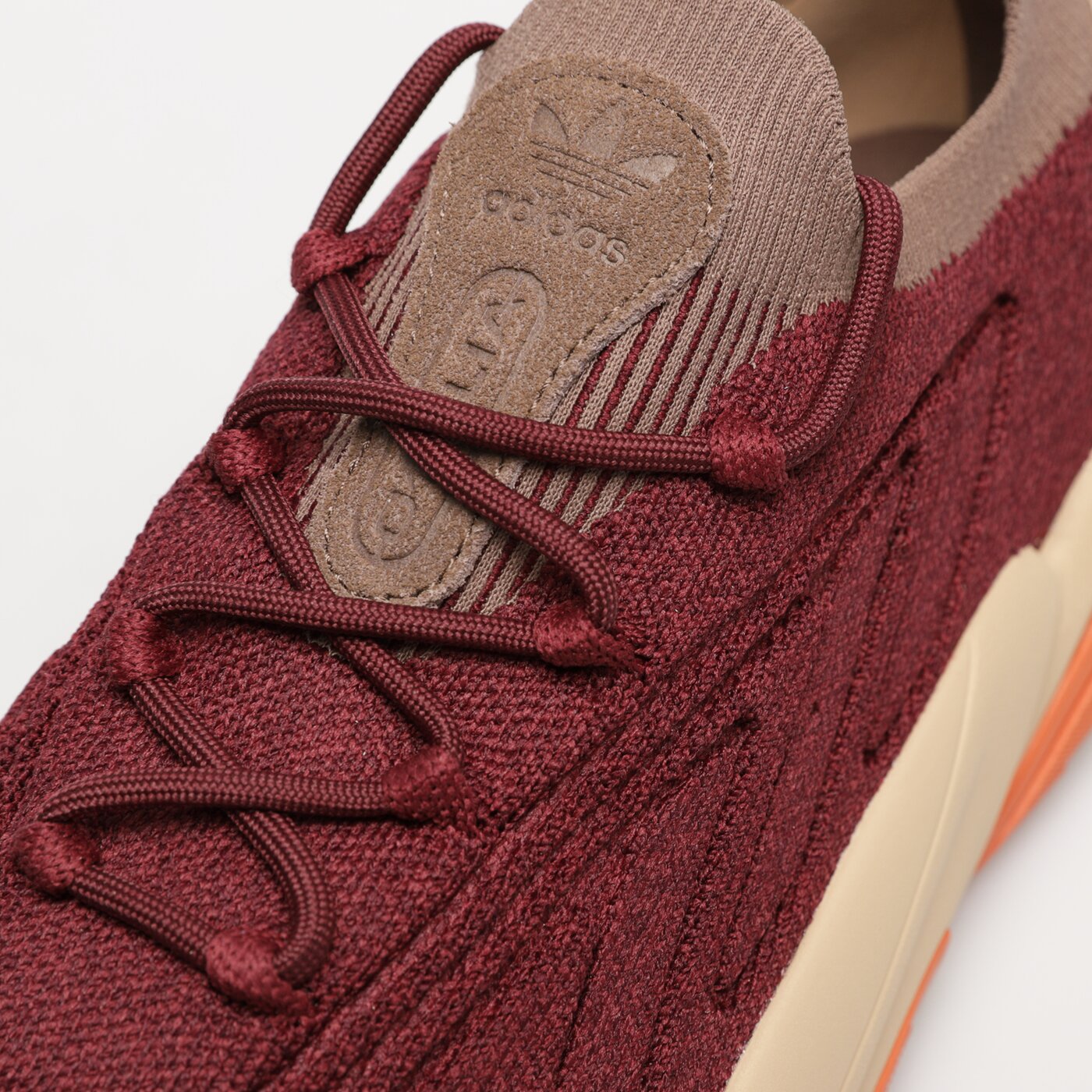 Мъжки маратонки ADIDAS OZELIA KNT gy9927 цвят бордо