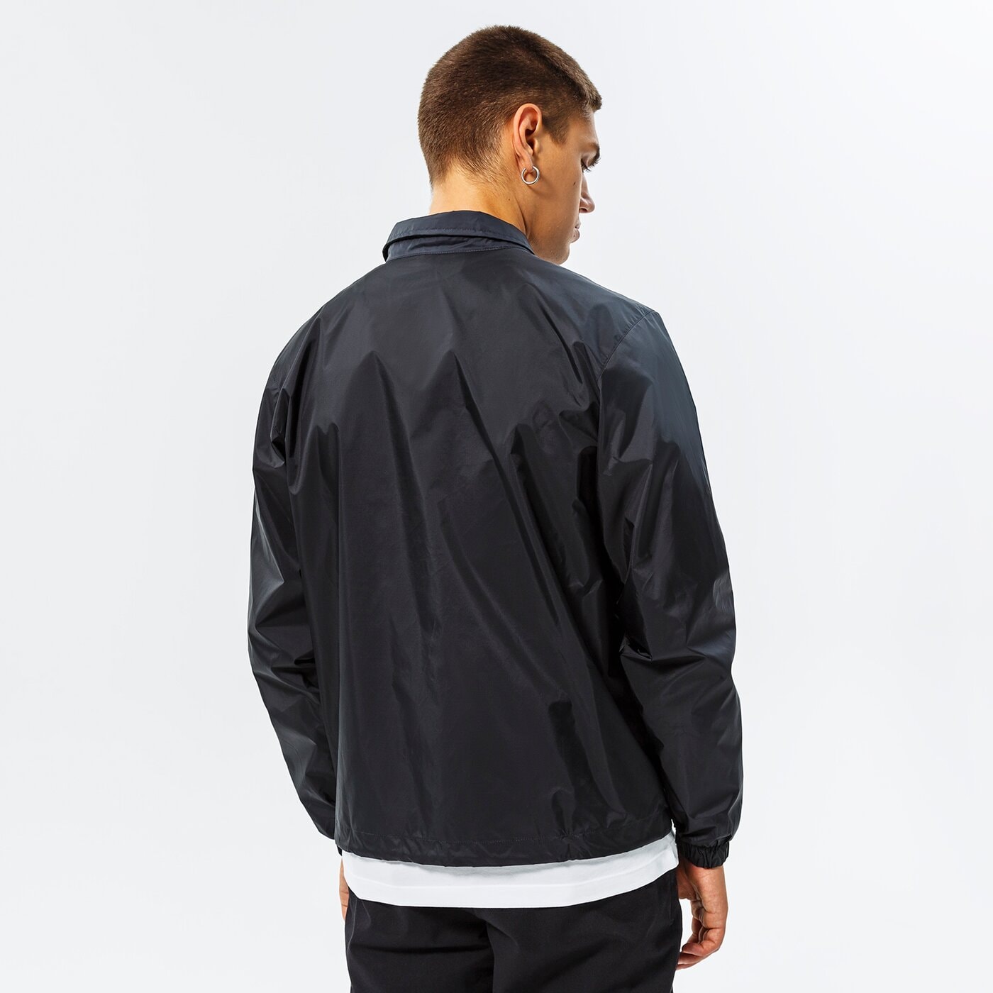 Мъжко преходно яке NIKE ЯКЕ BKN M NK JKT LTWT CTS NBA dn8724-010 цвят черен