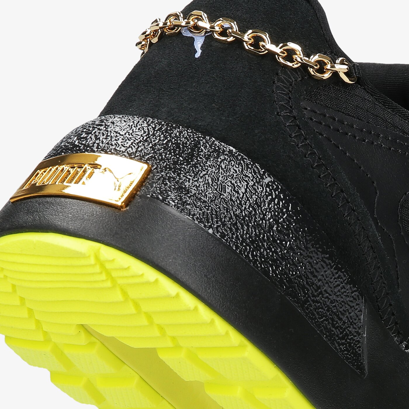 Дамски маратонки PUMA HEDRA DD WN'S 37578001 цвят черен