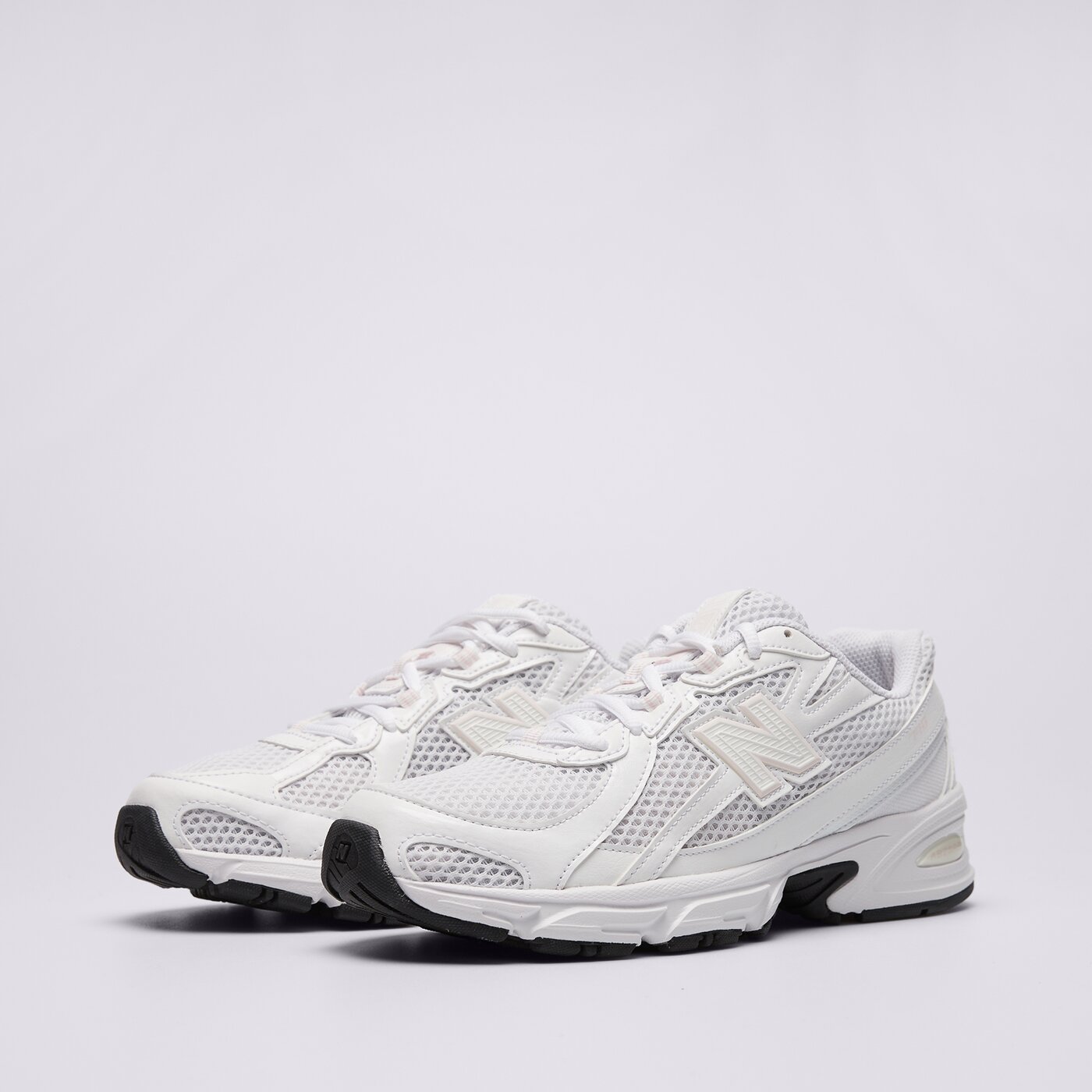 Детски маратонки NEW BALANCE 740 gr740pk цвят бял