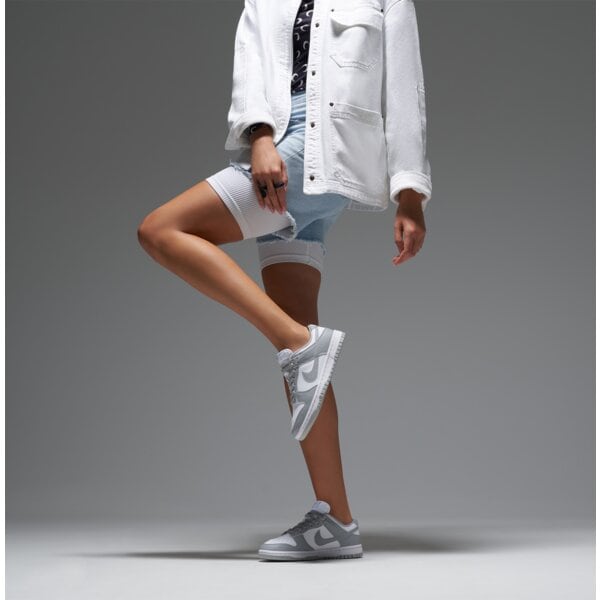 Дамски маратонки NIKE W NIKE DUNK LOW NEXT NATURE dd1873-113 цвят бял