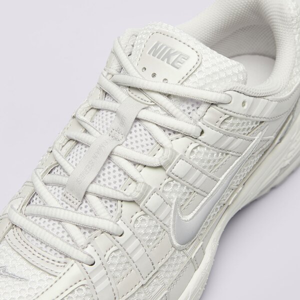 Дамски маратонки NIKE W P-6000 SE if1756-100 цвят сив