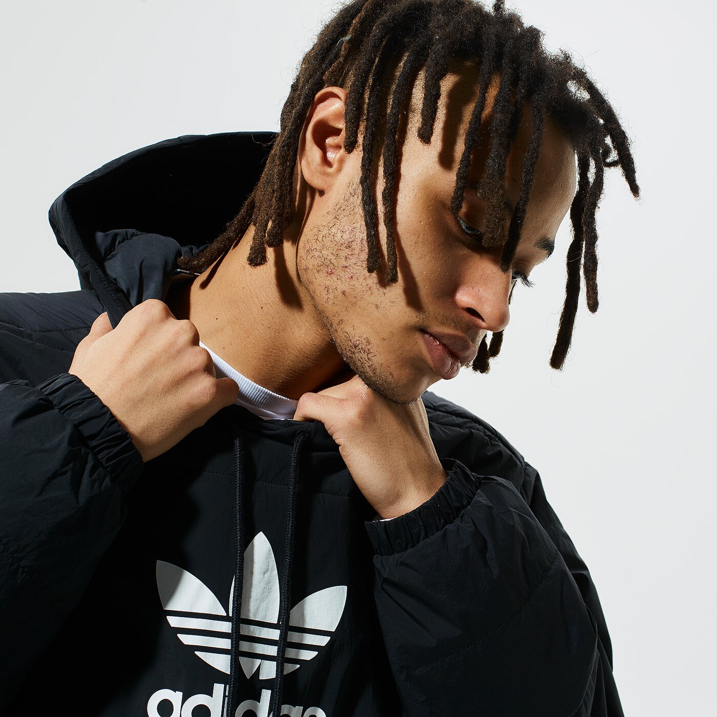 Мъжко зимно яке ADIDAS ЯКЕ ЗИМНО LW OH TF HOODY ge1283 цвят черен