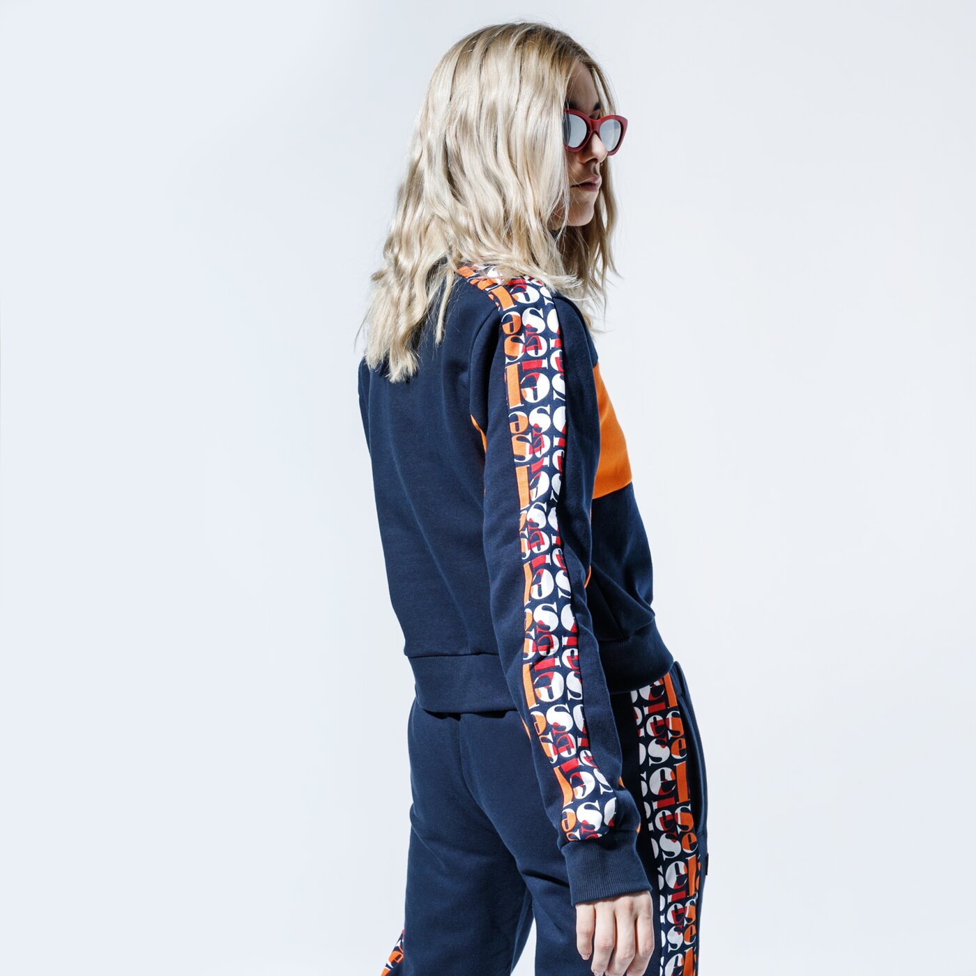 Дамски суичър ELLESSE СУИТЧЪР SHELDO sge08434navy цвят тъмносин