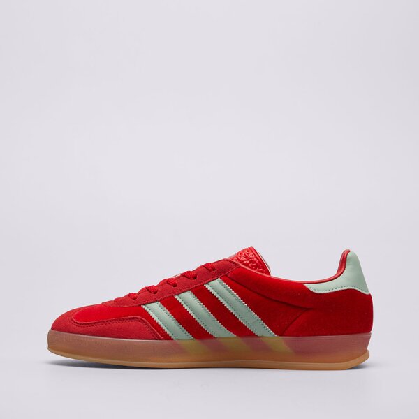 Дамски маратонки ADIDAS GAZELLE INDOOR W ig6786 цвят бордо