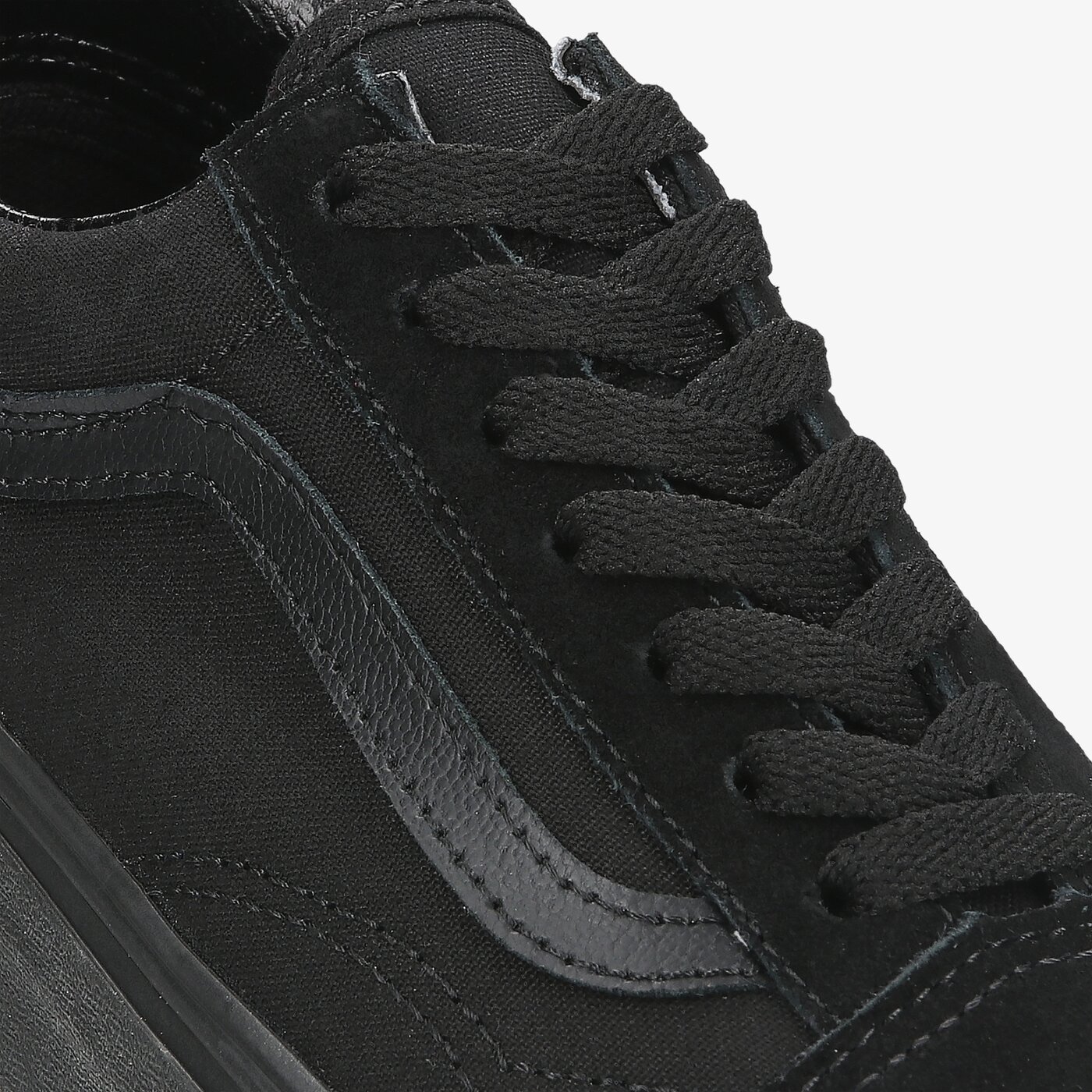 Дамски маратонки VANS UA OLD SKOOL PLATFORM  vn0a3b3ubka1 цвят черен