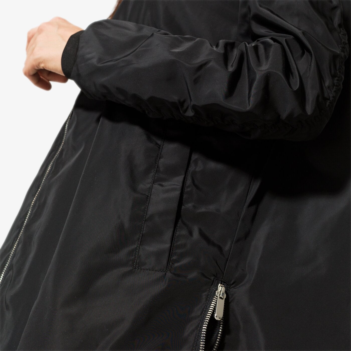 Дамско преходно яке CONFRONT ЯКЕ IVY cf18kud04001 цвят черен