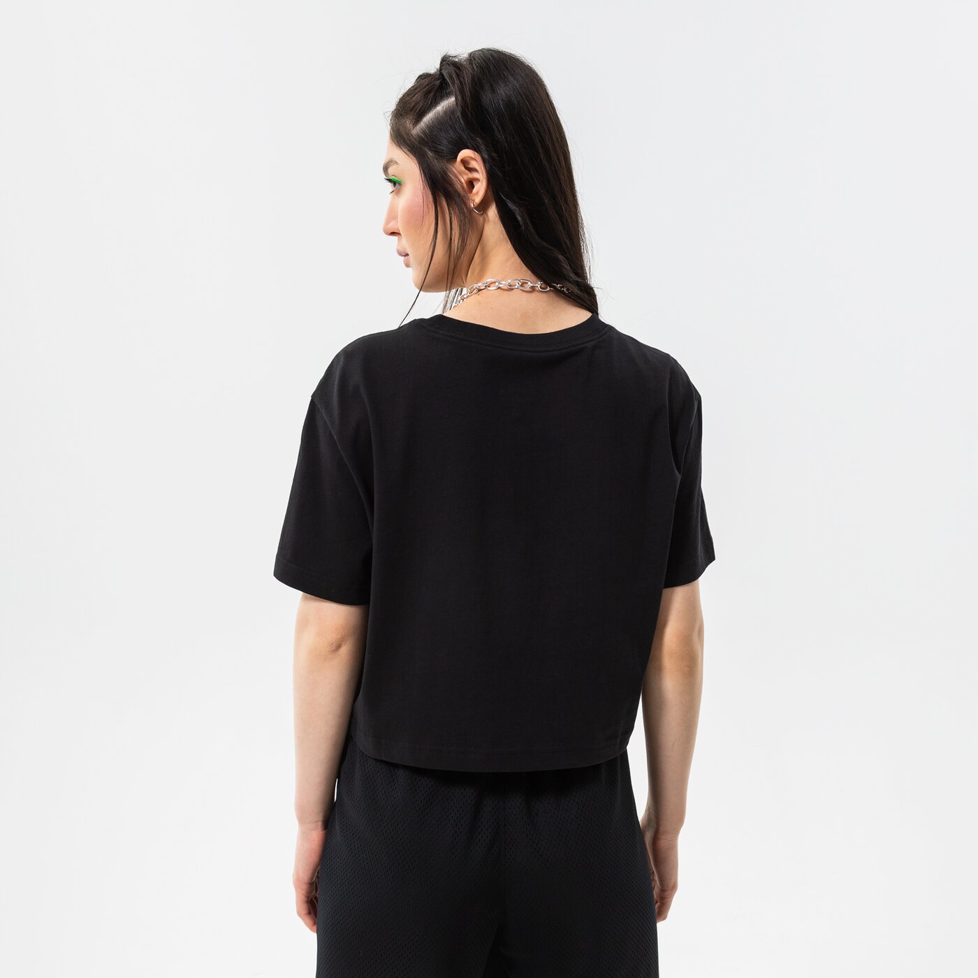 Дамска тениска NIKE ТЕНИСКА NBA W NK N31 CROP SS TEE NBA dm3240-010 цвят черен