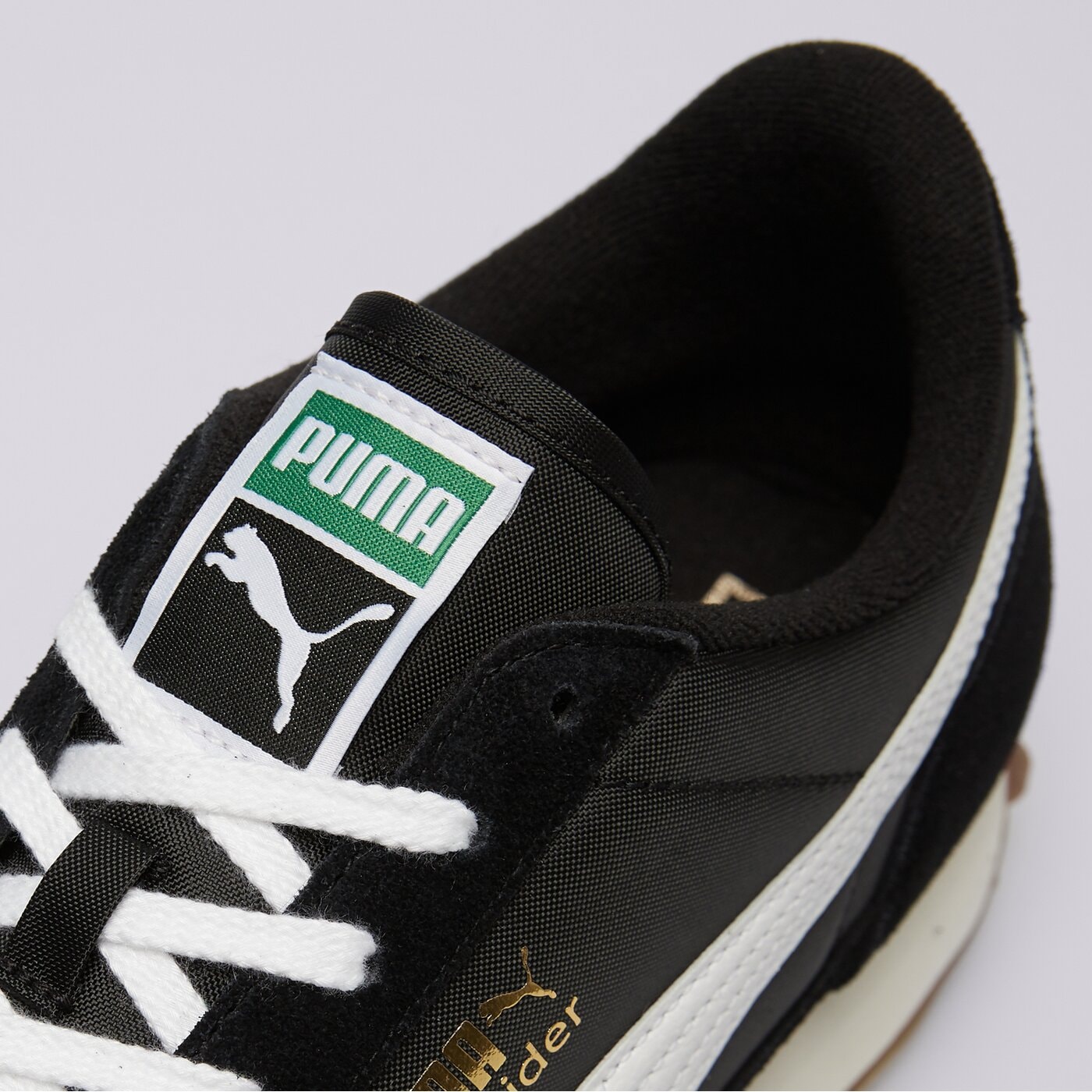 Мъжки маратонки PUMA EASY RIDER VINTAGE 39902810 цвят черен