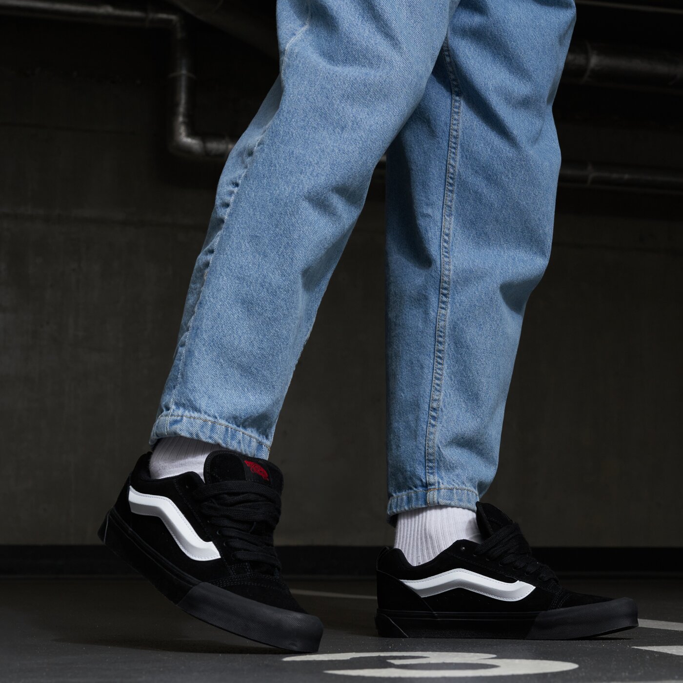 Мъжки маратонки VANS KNU SKOOL  vn0009qcbma1 цвят черен