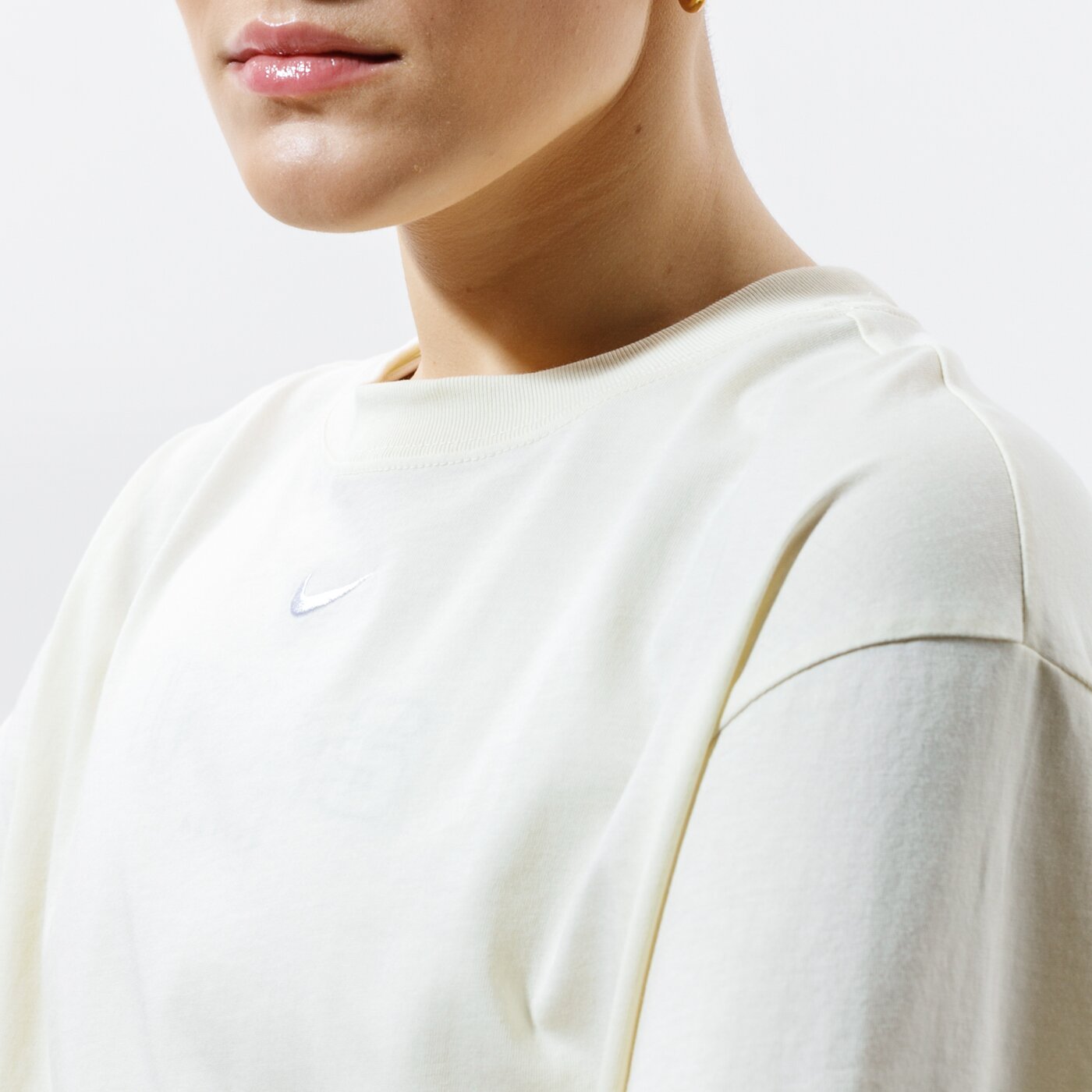 Дамски NIKE РОКЛЯ SPORTSWEAR ESSENTIAL cj2242-113 цвят бежов