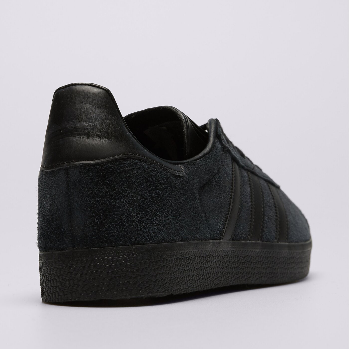 Мъжки маратонки ADIDAS GAZELLE  cq2809 цвят черен