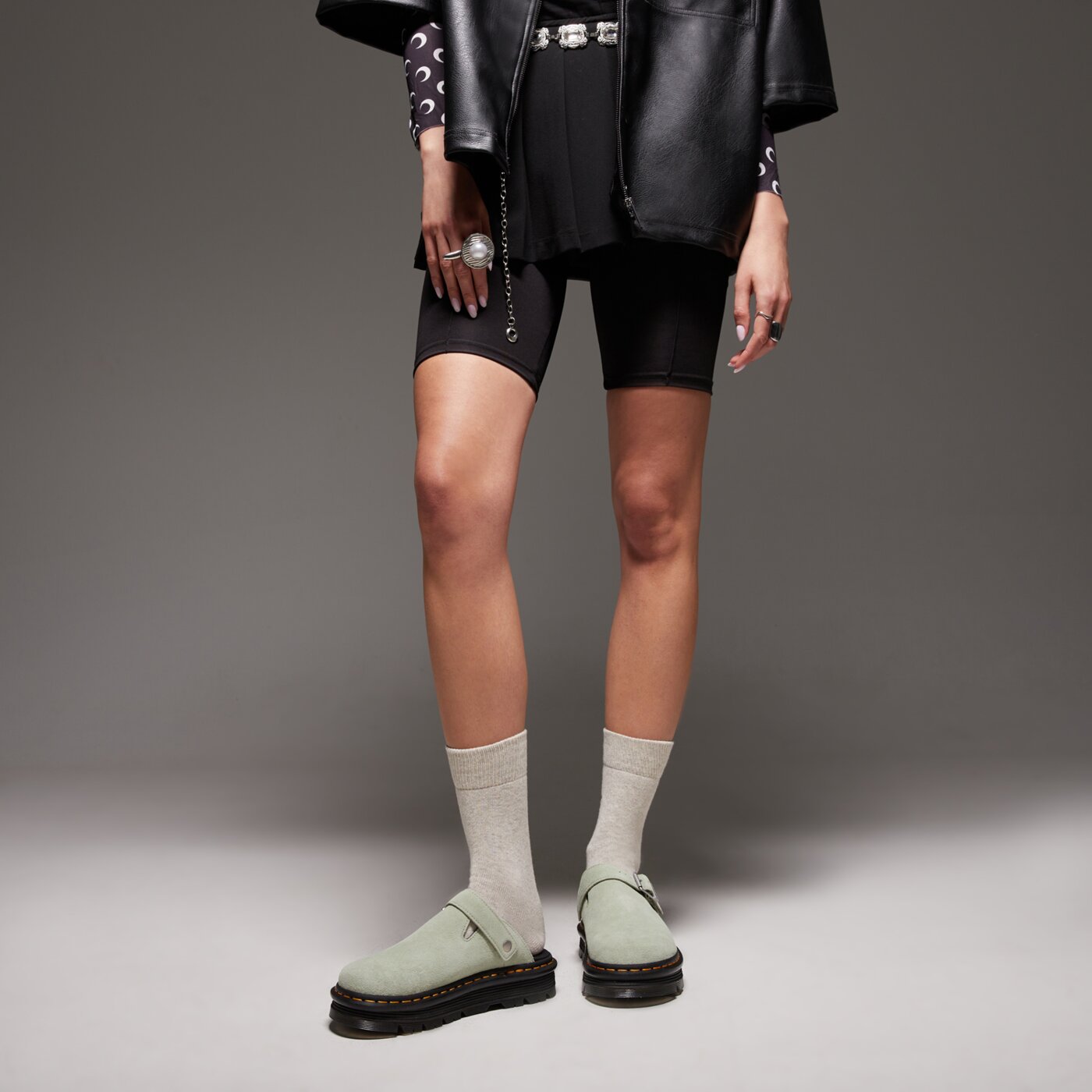 Дамски чехли и сандали DR.MARTENS ZEBZAG MULE 31937300 цвят зелен