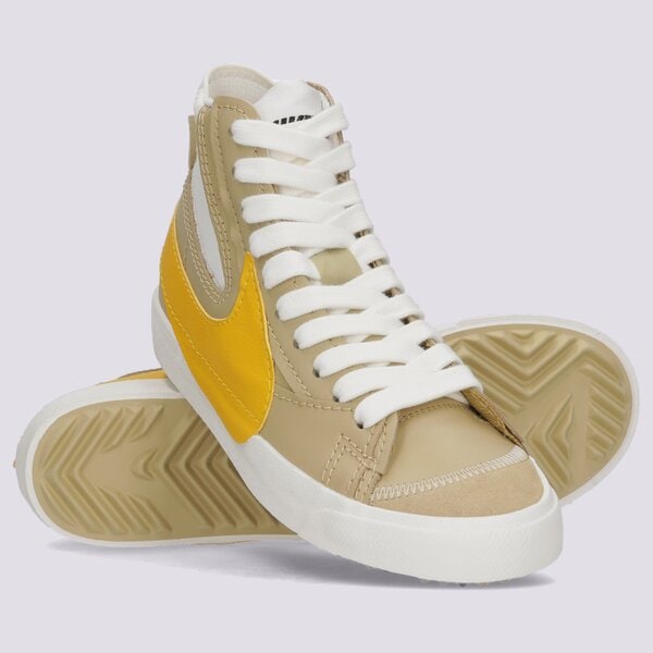 Мъжки маратонки NIKE BLAZER MID '77 JUMBO dh7690-700 цвят бежов