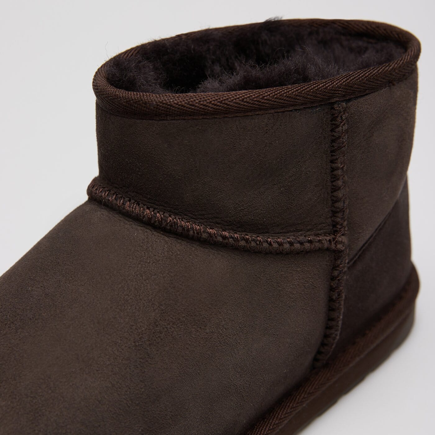 Дамски кежуал EMU AUSTRALIA STINGER MICRO  w10937chocolate цвят кафяв