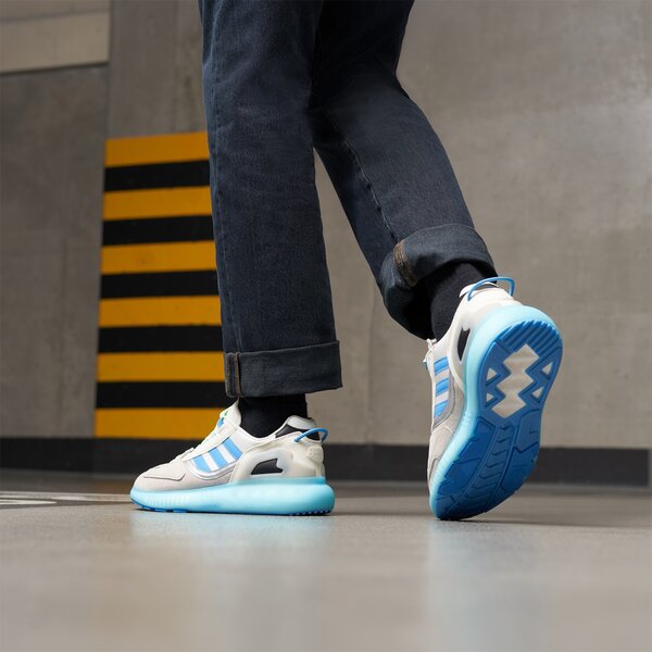 Мъжки маратонки ADIDAS ZX 5K BOOST gy4160 цвят сив