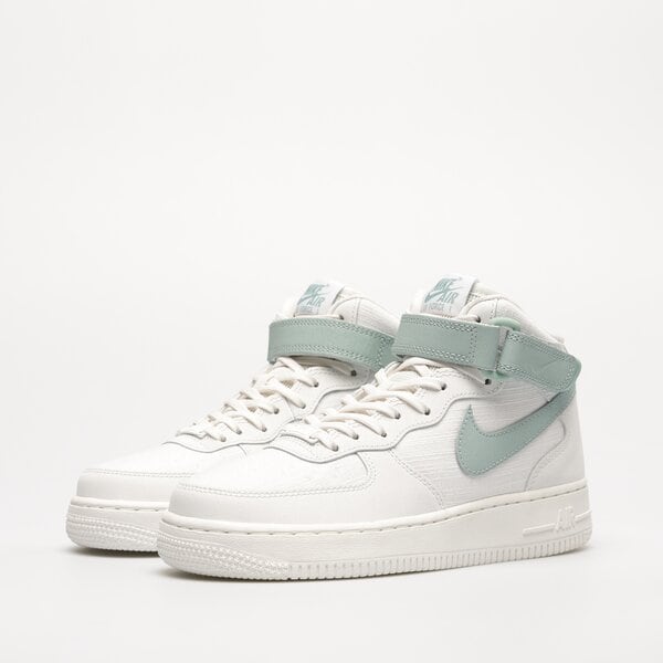 Дамски маратонки NIKE WMNS AIR FORCE 1 '07 MID dd9625-103 цвят бял