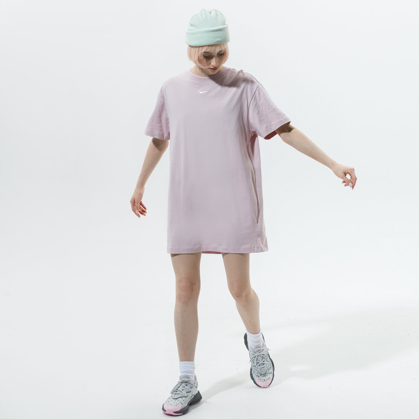 Дамски NIKE РОКЛЯ SPORTSWEAR ESSENTIAL cj2242-645 цвят розов