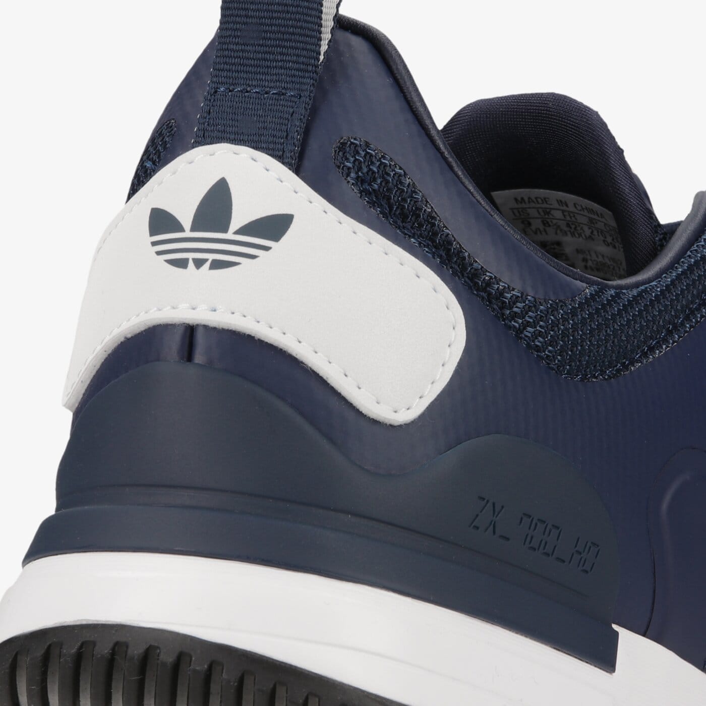 Мъжки маратонки ADIDAS ZX 700 HD fy1102 цвят тъмносин