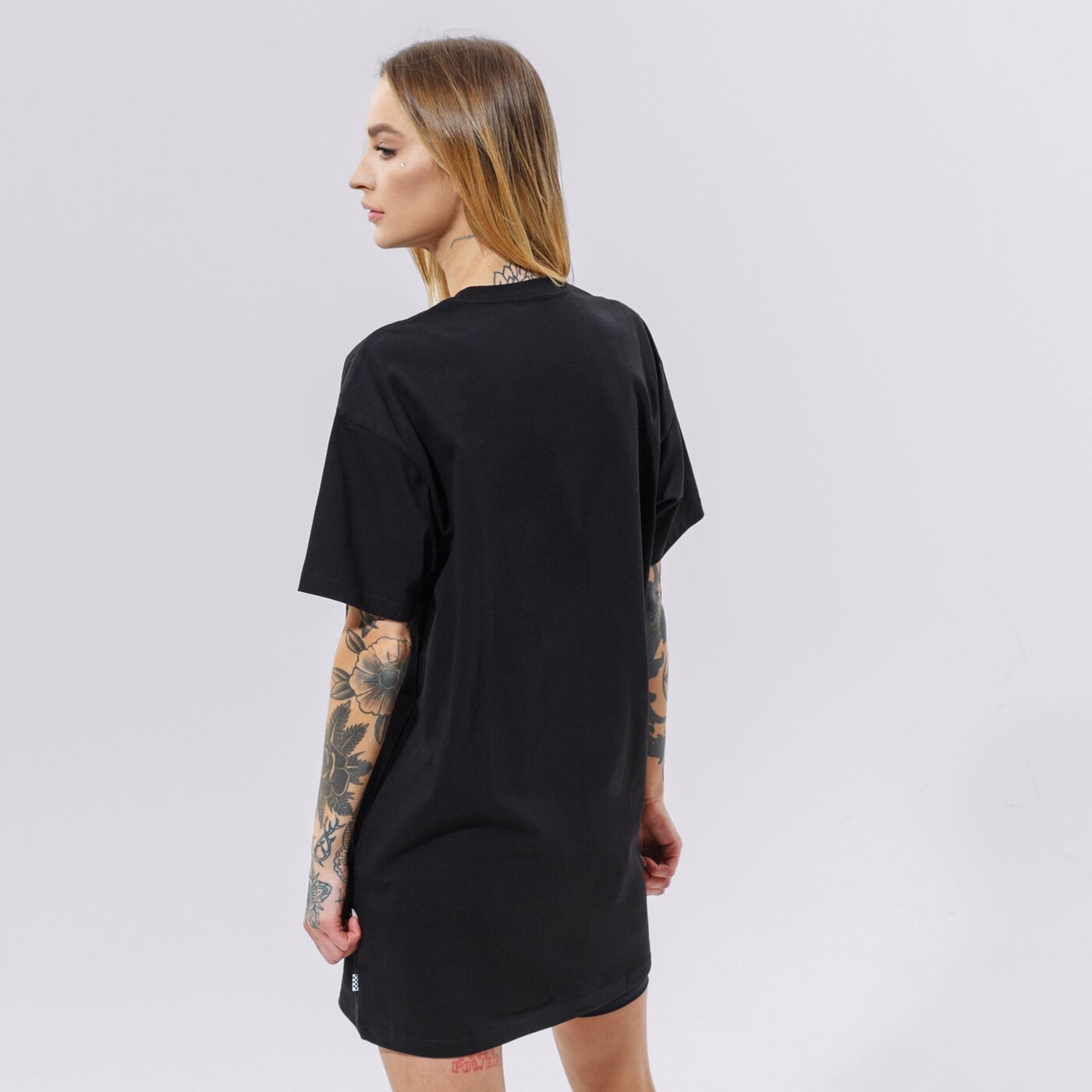 Дамски VANS РОКЛЯ WM CENTER VEE TEE BLACK  vn0a4ru2blk1 цвят черен
