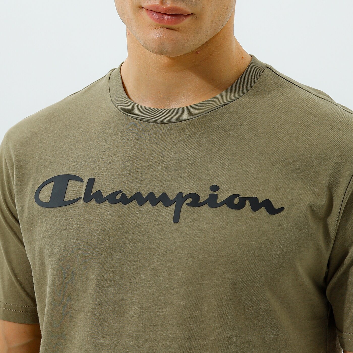 Мъжка тениска CHAMPION ТЕНИСКА CREWNECK ТЕНИСКА 214747gs044 цвят каки