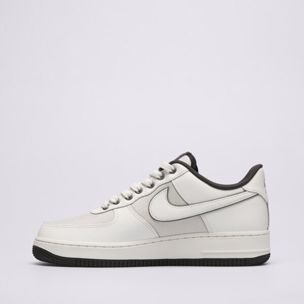 Мъжки маратонки NIKE AIR FORCE 1 '07 LV8 WNT im6001-121 цвят бял