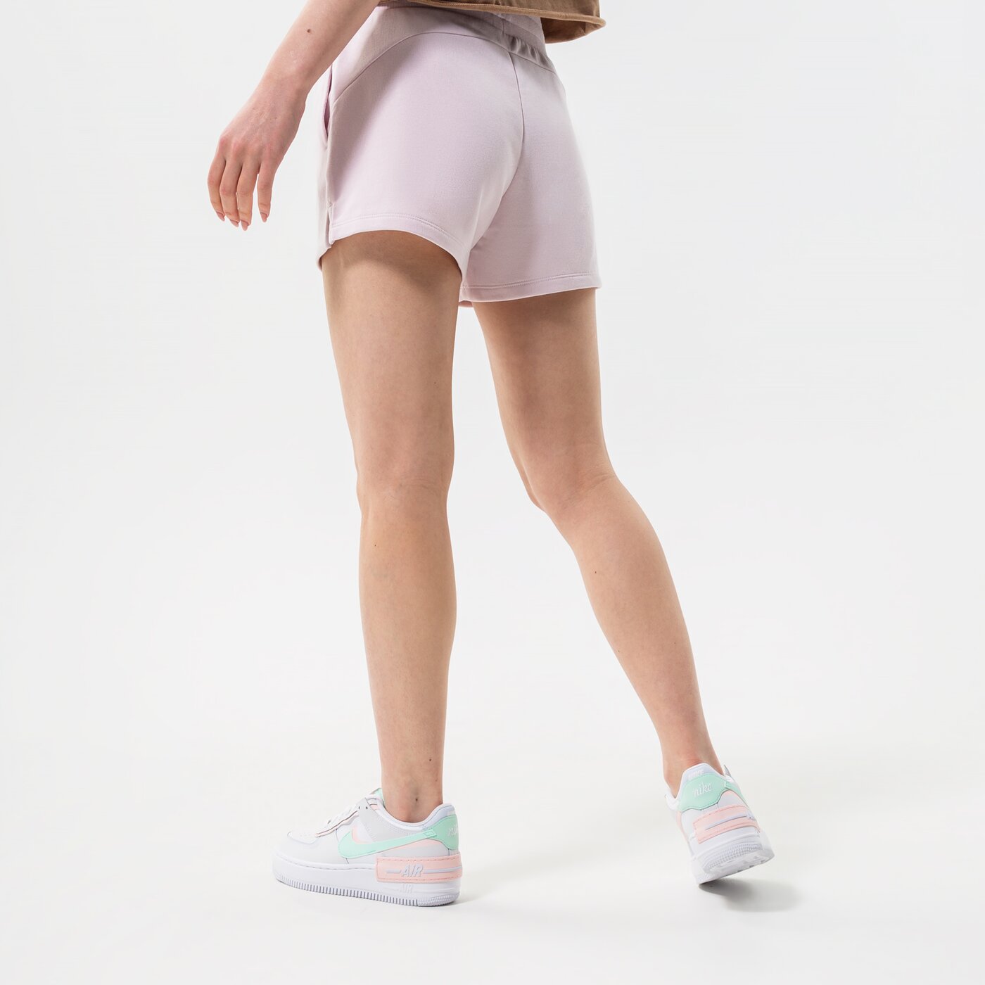 Дамски къси панталони PUMA ШОРТИ ESS 4" SWEAT TR (S) 586825 17 цвят виолетов