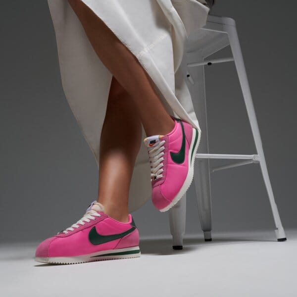 Дамски маратонки NIKE W CORTEZ TXT 2 ih2361-600 цвят розов