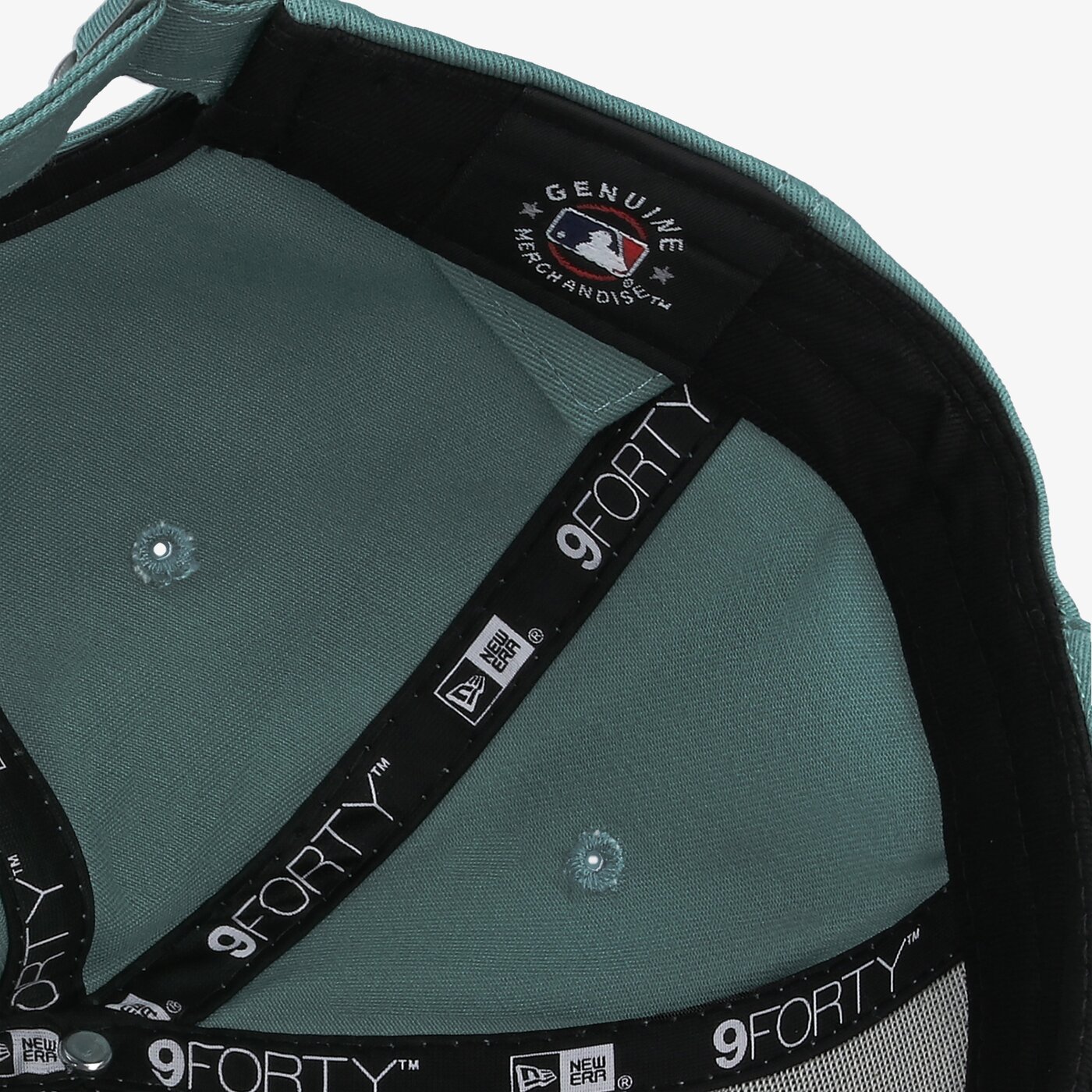 Мъжка шапка с козирка NEW ERA ШАПКА 9FORTY NYY GRN NEW YORK YANKEES SMOBLK 12490165 цвят зелен