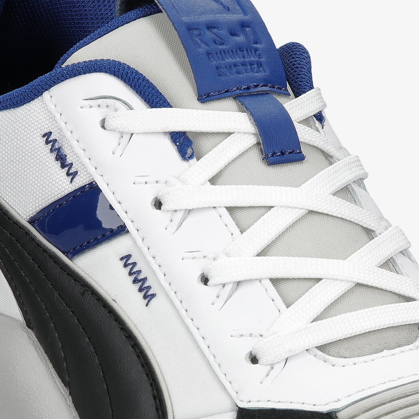 Мъжки маратонки PUMA RS 2.0 FUTURA 37401114 цвят бял