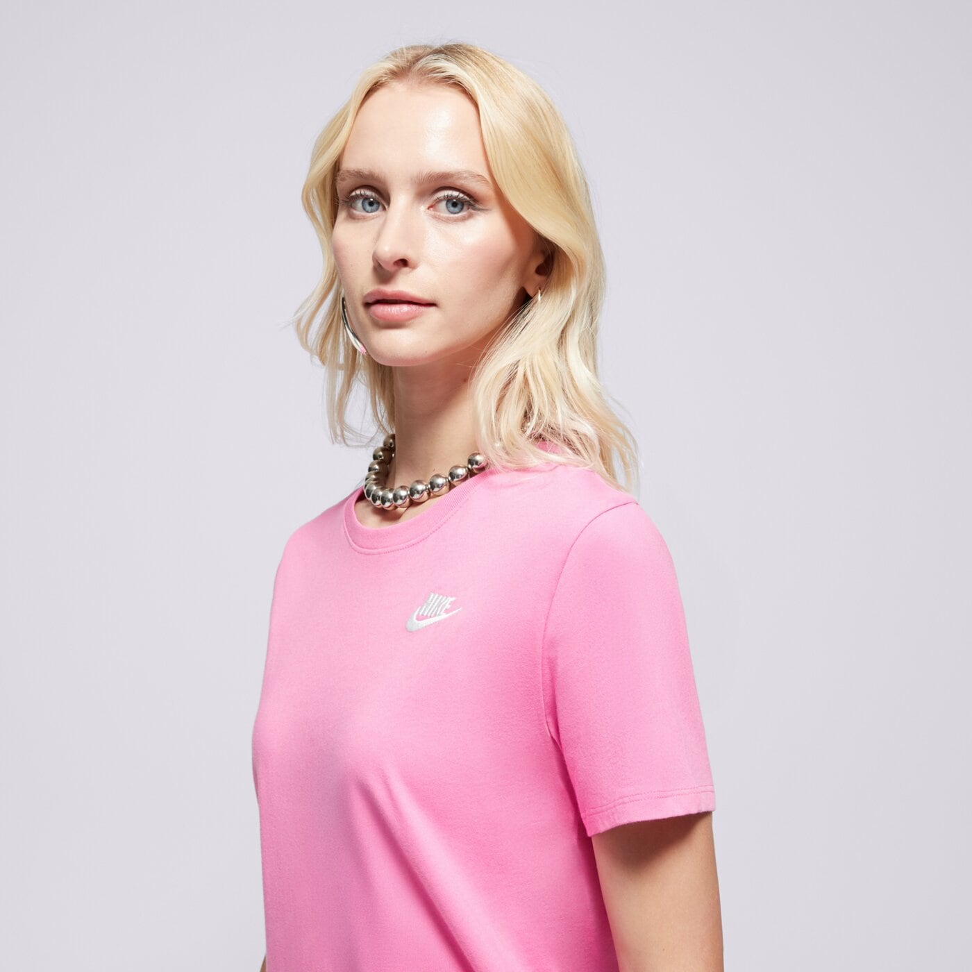 Дамска тениска NIKE ТЕНИСКА W NSW CLUB SS TEE dx7902-675 цвят розов