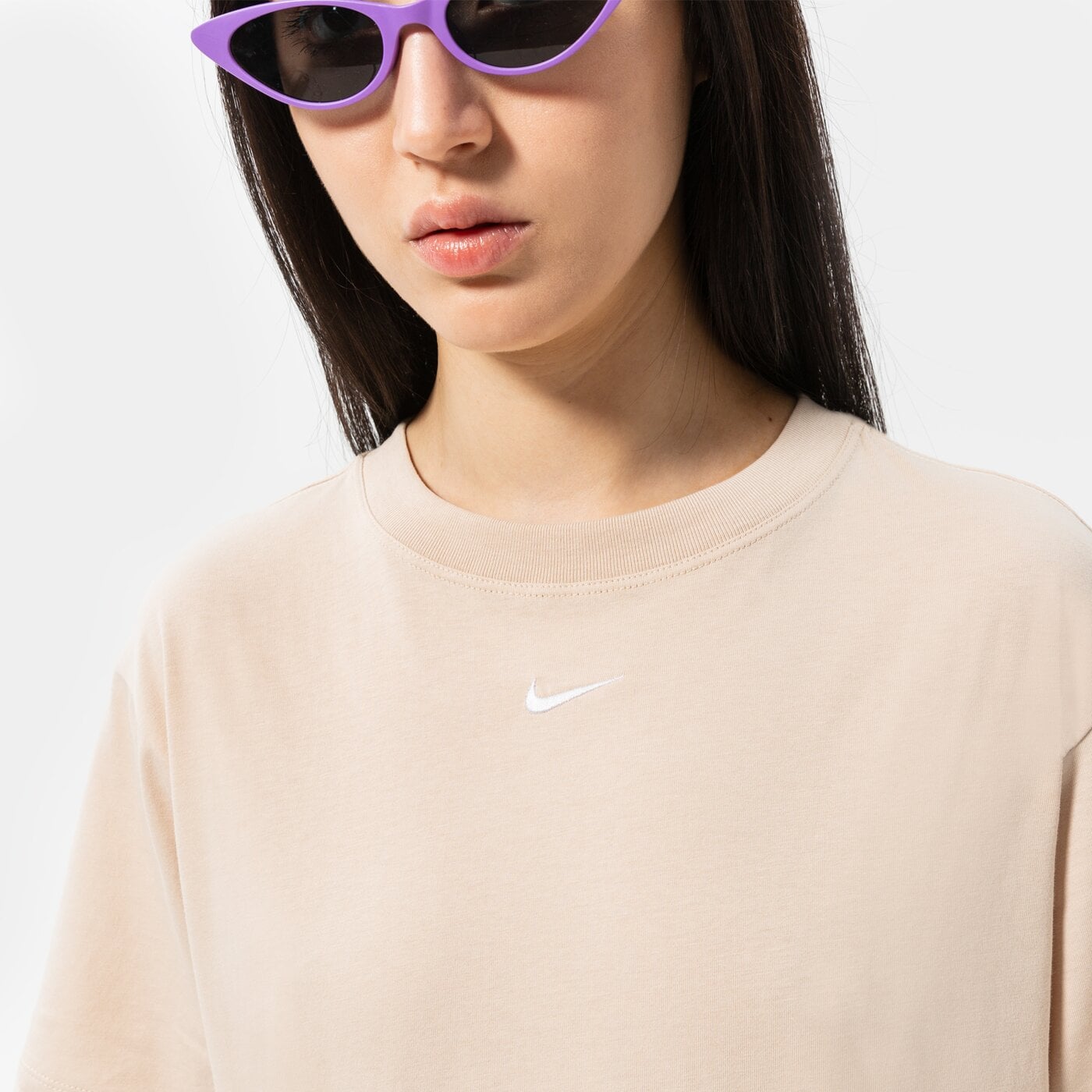Дамска тениска NIKE ТЕНИСКА SPORTSWEAR ESSENTIAL OVERSIZED dn5697-126 цвят бежов