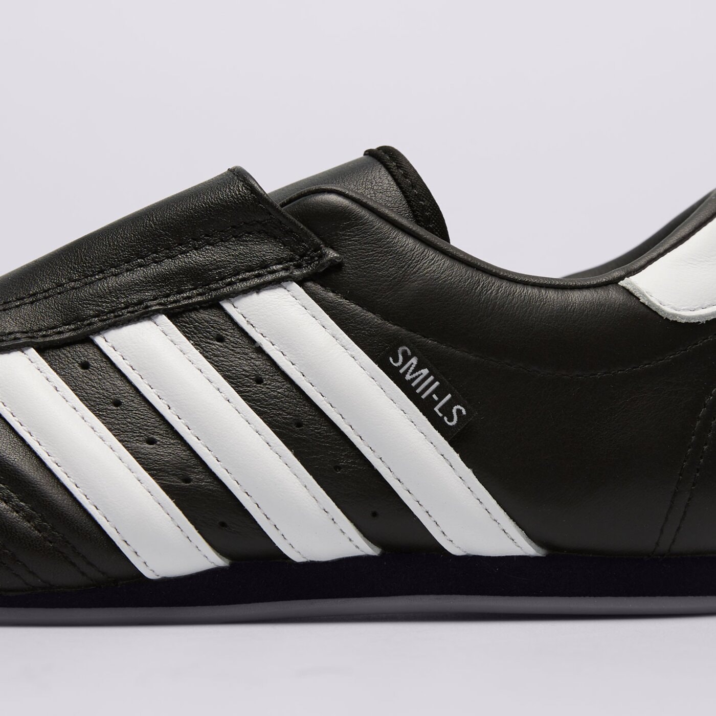 Дамски маратонки ADIDAS TAEKWONDO jq4775 цвят черен